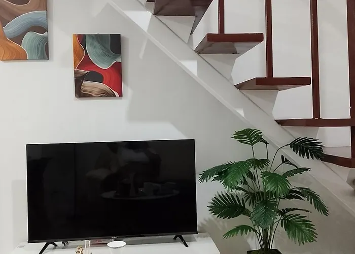 Luxury 2br With Stunning Skyline Views In Bgc